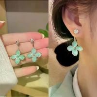 ราคา ชุดสูทแฟชั่นสไตล์ใหม่ อเนกประสงค์ เหมาะสำหรับผู้หญิง เครื่อง ประดับ หรู หรา ตุ้ม หู chanel earrings สลัก มือ เหรียญ หลวง พ่อ ทอง ศุข (1731550204827239754)