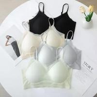 ราคา ชุดชั้นในไร้สาย บางเฉียบ คัพคงที่ ชิ้นเดียว ไร้ตะเข็บ victoria secret (1731822163947783555)