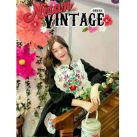 ราคา Boniga Brand สีดำ Niran Vintage Dress เดรสสั้นทรงกระโปรงบาน ไหมทอ แขนยาวสม็อกปลายแขน ปกคอบัวปักลาย เสื้อตัวนอกทรงหัวใจปักลายวินเทจแต่งระบาย (1730037098486073535)