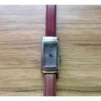 ราคา นาฬิกา Vintage Guess Lady Watch Size 12mm สีเงิน มือสอง ของแท้ จัดส่งฟรี กทม (1731771094623816336)