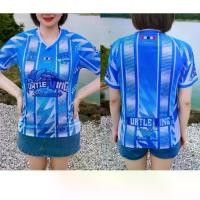 ราคา ราชาเต่า คอวี ไขว้ ไหล่สโลป เสื้อพิมพ์ลาย เสื้อบอล ฟุตบอล เสื้อกีฬา (1732341032459864924)