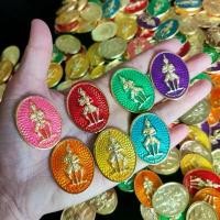 ราคา เหรียญท้าวเวสสุวรรณ7สีคละสี เหรียญท้าวเวส พระเหรียญ ท้าวเวสสุวรรณ (1729580554308586261)