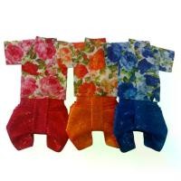 ราคา ชุดลายดอกย้อนยุค ใช้ไหว้แก้บน พ่อปู่ กุมารทอง ตาไข่ ขอความโชคดี ค้าขาย (ใส่จริงไม่ได้) เสื้อผ้า (1730370983203539544)