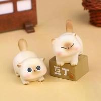 ราคา กล่องตาบอดสยามตัวน้อย ถั่วใหม่ ตุ๊กตาของเล่นอินเทรนด์ ตกแต่งเดสก์ท็อป ทำจากเรซิน ตุ๊กตาการ์ตูน ของขวัญสร้างสรรค์ เครื่องประดับขนาดเล็ก มีขายส่ง ตะกรุด ทองคํา วัดโนนสว่าง (1731968311536683545)