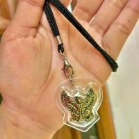 ราคา พญาครุฑเลี่ยมพลาสติก เเถมฟรีสร้อย ไม่ลอกไม่ดำ เเถมคาถา+ผ้ายันต์ โชคลาภ การเงิน ค้าขาย (1731806682039289045)