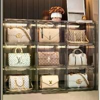 ราคา กล่องเก็บของกระเป๋าทรงใส วัสดุอะครีลิค แม่เหล็ก เหมาะสำหรับกล่องรองเท้า ตุ๊กตาจัดจ้าน ตุ๊กตา กล่องตาบอด ตู้โชว์ ชั้นเก็บของ มาใหม่ ขายร้อน กล่อง กระดาษ ใส่ สินค้า พิม รี่ พ (1731588206311015465)