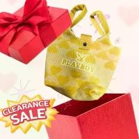 ราคา (สินค้า จัดโปร เคลียร์สตอคCLSALE) PLAYBOY รุ่น Cordy Bag กระเป๋าผ้าผู้หญิงรหัส ST-BS244PB125-YE ดีไซน์กระเป๋าผ้าไหมพรม ทรงTote Bagทอลายหัวใจ สีSunflower หูกระเป๋าเป็นแบบด้านข้าง (1732085990269618319)