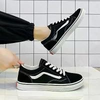 ราคา รองเท้าผู้ชาย เทรนด์ฤดูร้อนใหม่ รองเท้าผ้าใบสีดำต่ำ อเนกประสงค์ รองเท้าลำลอง เหมาะสำหรับนักเรียน รองเท้าสเก็ตคู่ ปี 2568 คอนเวิร์ส วัน ดาว converse converse boots docrule sho (1731558461320758785)