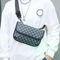 ราคา กระเป๋าสะพายผู้ชาย กระเป๋าคาดอกแฟชั่นชาย หนังPU พร้อมส่งจากไทย 【sales】 (1732033074490213717)