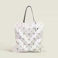 ราคา กระเป๋าใส่รูปทรงเรขาคณิต, บ้าน, 6 กริด, สตั๊ดหลากสี, สไตล์ญี่ปุ่น, กระเป๋ารักแร้ทรงเรขาคณิตเพชร, กระเป๋าถือผู้หญิง, ฤดูร้อนมาใหม่, สีสันสดใส, 2025 (1731588247022372512)