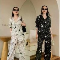 ราคา พร้อมส่ง Set เชิ้ตลายกาแลคซี่ + กก.ขายาว แถบข้าง งานป้าย vshopbrand Women Shirt Clothing ผู้หญิง กางเกง เสื้อ กันหนาว อวกาศ กร้าม คาดิแกน น่ารัก ขนเป็ด ใส่ สบาย ชุด waffl (1731506124806458018)