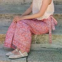 ราคา Yarin Wrap Skirt (Songkran Edition) กระโปรงผ้าปาเต๊ะผู้หญิง (1731220110588347483)