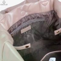 ราคา ส่งฟรี. กระเป๋าสะพาย แบรนด์แท้CICELLE % Crossbody bag (1731292837703877825)