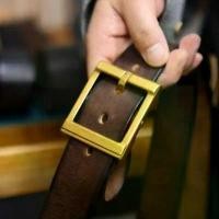 ราคา King Leather เข็มขัดหนังวัวแท้ นำเข้าจากอิตาลี Genuine Leather Belt Made in Italy IT-10 บล็อกบัสเตอร์ (1732006672120843098)