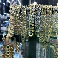 ราคา สร้อยข้อมือชุบทองสีไม่ซีดจาง Gold Plated Bracelet and bangles (1731929384001308937)