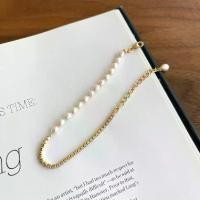 ราคา [COD] LAC - Bella Bracelet / สร้อยข้อมือประดับเพชรและมุกแท้ (1732122688559745029)