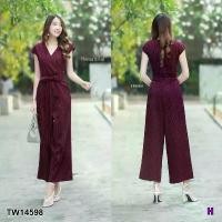 ราคา Garden Clothes ชุดจั๊มสูท จั๊มสูทยาวอกไขว้หน้าลายริ้ว.. สีแดง (1732218747199261375)