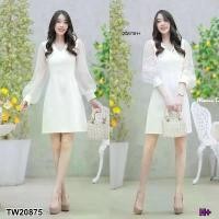 ราคา Garden Clothes ชุดเดรส เดรสคอวีแต่งแขนซีทรูแขนยาว .. สีขาว (1732218756014836415)