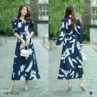 ราคา Garden Clothes ชุดเดรส เดรสเชิ้ตยาวลายขนนก สีกรมท่า (1732225614525860543)