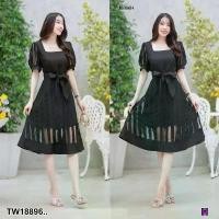 ราคา Garden Clothes ชุดเดรส เดรสคอเหลี่ยมแขนตุ๊กตา แต่งผ้าซีทรู .. สีดำ (1732225635947416255)
