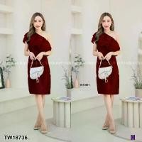 ราคา Garden Clothes ชุดเดรส เดรสระบายเฉียง แขนกุด .. สีแดงเลือดหมู (1732225634252393151)