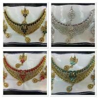 ราคา Necklace Earrings ชุดสร้อยคอห้อยหน้าผากต่างหูอินเดีย (1731763185174939563)