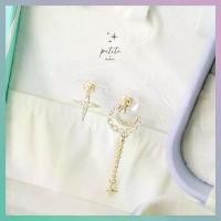 ราคา [พร้อมส่งในไทย] Vintage Star Moon Earrings - ต่างหู พระจันทร์เสี้ยวกับดวงดาว (1730065480508803967)