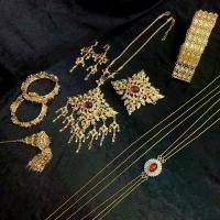 ราคา Vintage Jewelryชุดเครื่องประดับไทยพร้อมทับทิม สร้อยคอ ต่างหูคลิป กำไลข้อมือ เข็มขัด หัวเข็มขัด คําแนะนําการขายที่ร้อนแรงในเดือนนี้ (1732176111729738931)