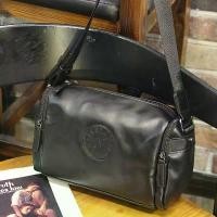 ราคา กระเป๋าหนังสำหรับผู้ชาย, กระเป๋าทันสมัย, กระเป๋าสะพายข้าง, สไตล์เกาหลี,กระเป๋าสะพายข้างผู้ชายเท่ๆ,กระเป๋าสะพายข้างเท่ๆวินเทจ, bag for men,กระเป๋าหนังสะพายข้างผู้ชาย (1731535295224122021)