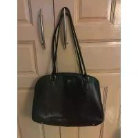 ราคา ส่งต่อกระเป๋าสะพายสีดำ มือสองของเจ้าของเองค่ะ คําแนะนําผลิตภัณฑ์ใหม่ของเดือนนี้ สตางค์ ใบยาว หนังวัว แท้ goyard hobo ชาลีน office bag ออฟฟิศ ลดราคา ราคา ส่ง ️ (1731659957604812304)