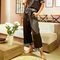 ราคา The Night Pants (เฉพาะกางเกง) กางเกงขาขายาว กางเกงนอน ชุดนอน (1729610624591759902)