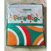 ราคา คลังสินค้า 7-11 Delivery กระเป๋าเก็บความเย็น Party Bag (1731967896206280219)
