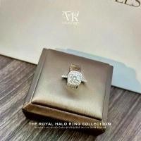 ราคา VRS.แหวนเงิน92.5ชุบทองคำขาว แหวนเพชรน้ำหนัก1.0กะรัต ดีไซน์เพชรล้อมทรงเหลี่ยม Collection”The Royal Halo Ring” (1732254774584773440)