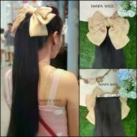 ราคา แฮร์พีชหางม้า หางม้าหนีบ (หางม้าแบบกิ๊บติดสะดวก)กิ๊บสปริงปรารีสทน โบว์สีโกล์สุดเรียบหรู แฮร์พีชหางม้า ทำจากเส้นไหมเกาหลี （Hot sale） (1731979312544973930)