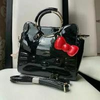 ราคา SALE กระเป๋าถือ มีสายสะพาย หนังแก้ว ลายคิตตี้ คําแนะนําการขายที่ร้อนแรงในเดือนนี้ (1731662588542289318)