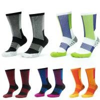 ราคา ถุงเท้าวิ่งข้อยาวครึ่งน่อง ARI RACING RUNNING CREW SOCKS ของแท้ ขายร้อน (1731910346107094580)