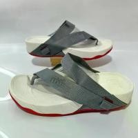 ราคา COD New fitflop style รองเท้าแตะ รองเท้าสลิงรุ่นใหม่ ลำลองผู้ใหญ่ มี SIZE 36 ถึง 44 (1731829382326682845)