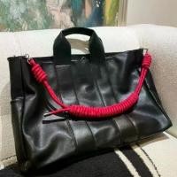 ราคา กระเป๋าโท้ทสายสะพายไหล่เชือกถัก, ความจุมาก, สไตล์วินเทจ, หนังนิ่ม, กระเป๋าสะพายไหล่เดียว, เหมาะสำหรับการเดินทาง, มาใหม่ในปี 2025, ไม่มีสายสะพายยาว กระเป๋า สียีนส์ stand oil shoul (1732047076415669680)