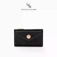 ราคา LYN - Caro Long Wallet กระเป๋าสตางค์ Caro Long (LL22SWF014) (1729623291846101243)