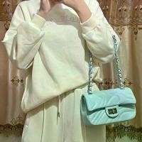 ราคา กระเป๋าล็อคบิดด้ายปัก, สไตล์ฤดูใบไม้ผลิ, หวานและเป็นธรรมชาติ, กระเป๋าโซ่สไตล์ชาแนลของผู้หญิง, กระเป๋า Messenger ไหล่อเนกประสงค์, แฟชั่น, 2025 กะ ที่ หน้า celine สินค้า stormer (1731454438639699159)