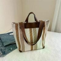ราคา กระเป๋าผ้าแคนวาส ลายทาง สำหรับผู้หญิง women crochet bag ซิบ รอบ กระเป๋า เจนเทิลวูแมน ใบ สั้น หนัง แท้ women wallet ตังค์ ลิน lyn (1731731394257192082)