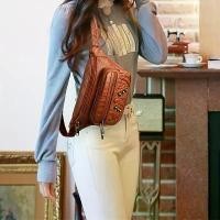 ราคา กระเป๋าคาดเอว ลำลอง กลางแจ้ง มาใหม่ สำหรับผู้ชายและผู้หญิง หลากสี กระเป๋า คุม ข้อมูล ซอง หนัง ใส่ มือถือ คาด เอว กระเป๋า คาดอก mc กระเป๋า สายลุย (1732047943592805712)