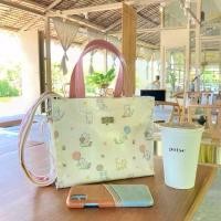 ราคา KEPT (9*7นิ้ว) สะพายข้าง Chubby Hopping กระเป๋า Crossbody มีซิป ใส่”ไอแพดมินิ”ได้ มี4ช่อง ลายHappy puppy (1732100096046040437)