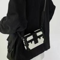 ราคา กระเป๋าแบรนด์เนมหนัง Pu สำหรับผู้ชาย กระเป๋าสะพายทรงสี่เหลี่ยมเล็ก unisex กระเป๋าสะพายไหล่เดียวใหม่ 2023กระเป๋าสะพายข้าง,กระเป๋าสะพายผู้หญิง,กระเป๋า,กระเป๋าสะพายข้างผู้หญิง,กระเป (1729708542710024851)