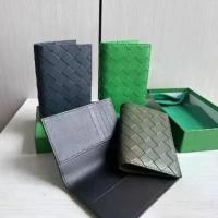 ราคา กระเป๋าสตางค์ทอสำหรับผู้หญิง หนังแท้ นำเข้า กระเป๋าสตางค์หนังสือเดินทางแบบพับครึ่งช่องกลาง ที่ใส่บัตรทอ louis vuitton chocolate purse roommate กระเป๋าสตางค์ นําโชค ซิบ รอบ (1731743286606923626)