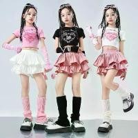ราคา ชุดเต้นรำแดนซ์สำหรับเด็ก อินเทรนด์ สำหรับเด็กผู้หญิงและเด็กผู้ชาย สไตล์สตรีทแจ๊ส เหมาะสำหรับวันคริสต์มาส ปีใหม่ และวันสตรีทแดนซ์ ชุดแดนซ์บ็อกเซอร์ กระโปรง และชุดเชียร์ลีดเดอร์โดปามีน ปี 2025 ใส่สบาย (