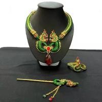 ราคา [COD] [Tiktok]Accessories สร้อยพญานาคงานละเอียดสวยๆ เครื่องประดับชุดไทย ลงยา กำไล ปิ่นปักผม (1731990876850980180)