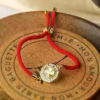 ราคา ทำพิธีที่วัดฮ่องกง Hongkong️️ ด้ายแดง กำไล สร้อยข้อมือ กังหัน หยินหยาง แปดเหลี่ยม เรียกเงิน เก็บทรัพย์ ค้าขายร่ำรวย (1731984010960013151)