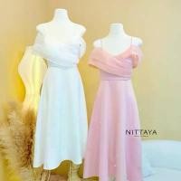 ราคา [NITTAYA] D2734 ชุดเดรสกระโปรงยาวสายเดี่ยวปาดไหล่จับจีบดีเทลแต่งดอกไม้ประดับไข่มุกซิปซ่อนด้านหลัง สวยหรูดูแพงผู้ดีลุคคุณ ใส่ออกงาน ดินเนอร์ คาเฟ่ ออกเดท งานแต่ง (1731363762976687142)