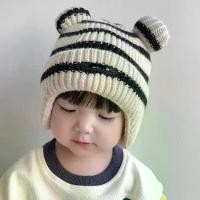 ราคา หมวกเด็ก สไตล์เกาหลี ลายทาง มีที่ครอบหู ดีไซน์การ์ตูน เหมาะสำหรับฤดูใบไม้ร่วงและฤดูหนาว อบอุ่นและขนแกะ เหมาะสำหรับทารก เสื้อสวมหัว หมวกไหมพรมถัก ถุงเท้า ฟุตบอล กัน ลื่น ครึ่ง (1732254095250786503)